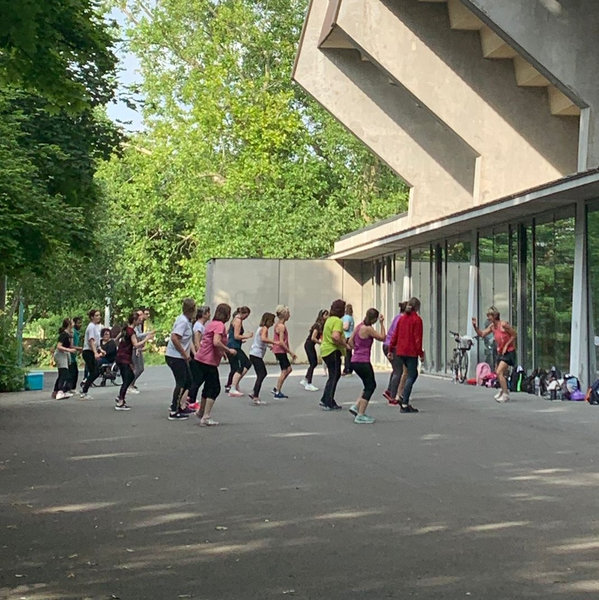ZUMBA FITNESS